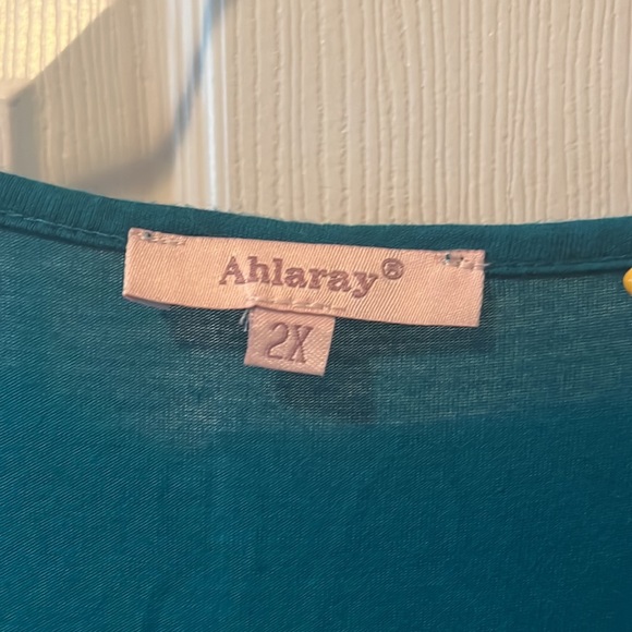 Ahlaray Short Sleeve Pleated Blouse size 2XL - Picture 3 of 3